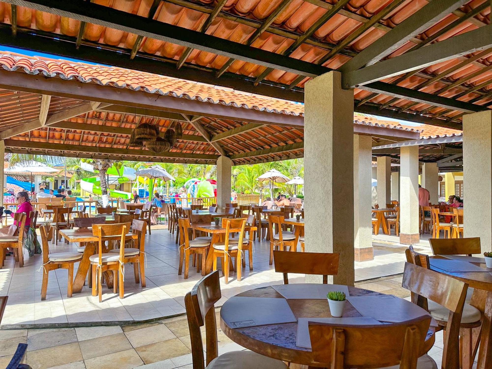 Jangadeiro Praia Hotel Resort - Parque Aquatico E Pe Na Areia Aquiraz Eksteriør billede